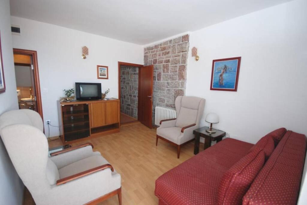 Daire Bmv 1 With Sea View *