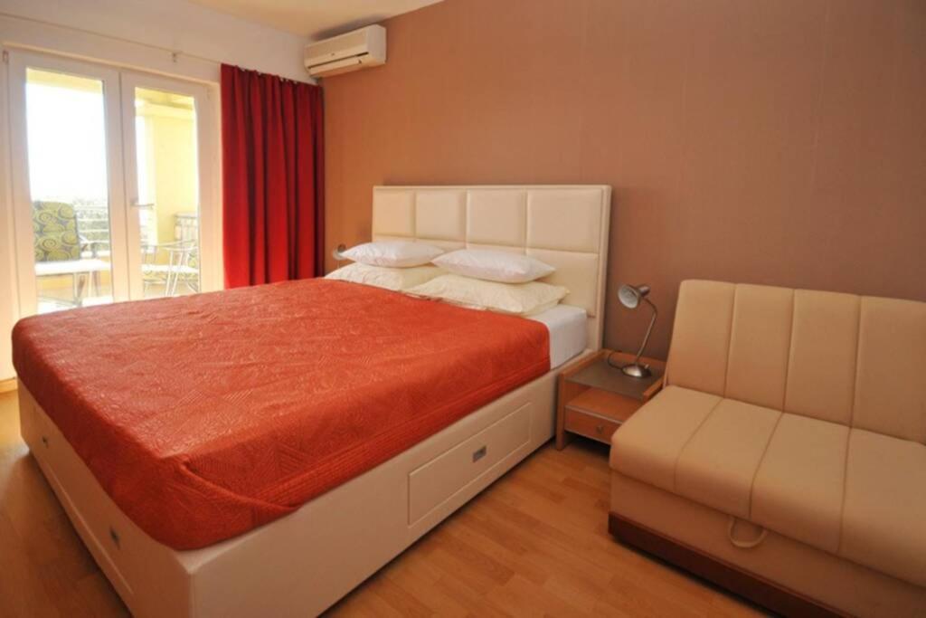 Bmv 1 With Sea View Appartement